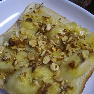アーモンドとバナナのハチミツトースト(^^)